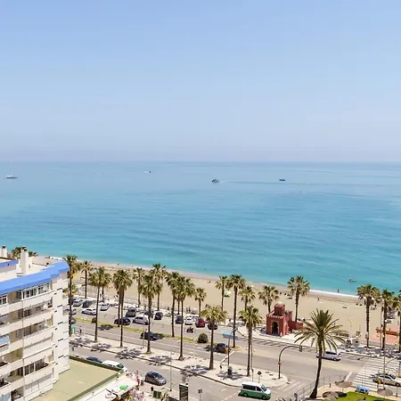דירה Amazing Views Beachfront With Swimming Pool