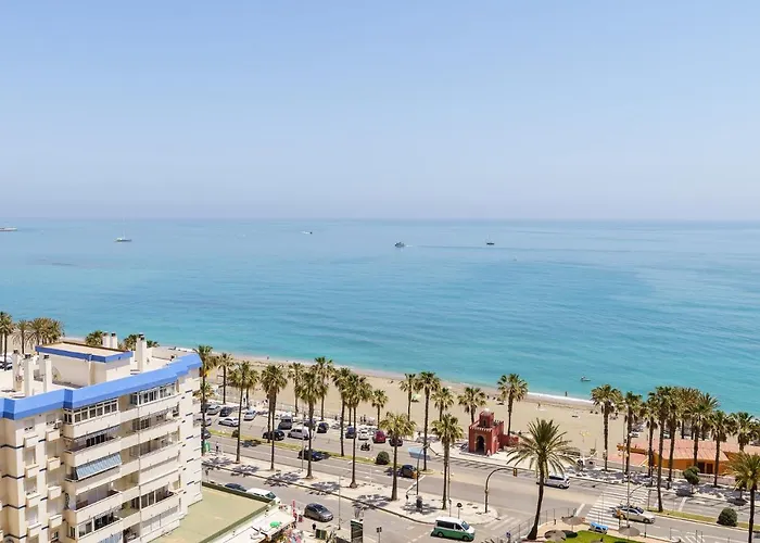 Lejlighed Amazing Views Beachfront With Swimming Pool